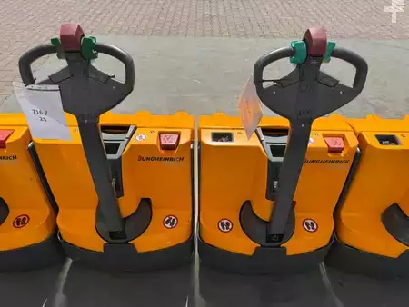Elektromos emelőkocsik 2015  Jungheinrich EJE 116 /Super Angebot /Stückpreis 990€ / 300 x Vorhanden (8)