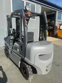 Diesel Forklifts 2005  Nissan FD02A25Q Baujahr 2005/ Stunden 4919 HH 4,75M (3)