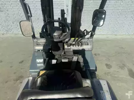 Diesel Forklifts 2005  Nissan FD02A25Q Baujahr 2005/ Stunden 4919 HH 4,75M (5)