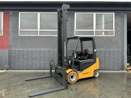 Elektro 4 Rad 2013 Jungheinrich EFG 430k Baujahr 2013 Akku 2018 / Stunden 4271 /Defekt (2)