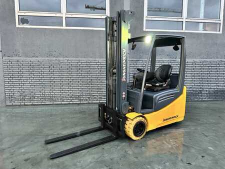 Elektro 3 Rad 2013 Jungheinrich EFG 216k Baujahr 2013/ Stunden 15250 / TRIPLEX 5,5M / (1)