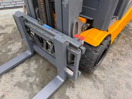 El truck - 3 hjulet 2016  Jungheinrich EFG 220 Baujahr 2016 / Akku 2022 HH 4640 (4)