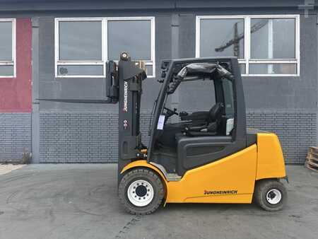 El Truck - 4-hjul 2015  Jungheinrich EFG 550 Baujahr 2015/ Stunden 2928/ Triplex / 3-4 Ventil / TOP ZUSTAND (2)