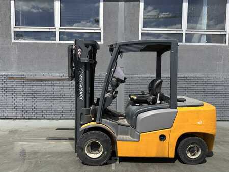Dieselstapler 2015  Jungheinrich DFG 430 Baujahr 2015 Achsschaden / Triplex/3+4Ventil (4)