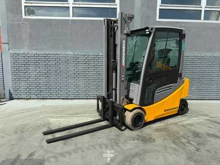 Carrelli elettrici 4 ruote 2019  Jungheinrich EFG 318 Baujahr 2017 Stunden 11201 HH 3300 (1)