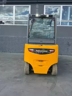 Eléctrica de 4 ruedas 2017  Jungheinrich EFG 430 sBaujahr 2017/ Stunden  Akku 2018 (4)