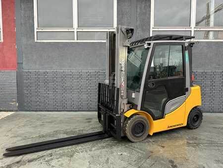 Jungheinrich TFG 425s Baujahr 2017 / Stunden 8065 / HH 5500