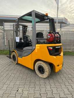 Carretilla elevadora GLP 2018  Jungheinrich TFG 425s Baujahr 2018/ Stunden 5120/ HH 4400 (4)