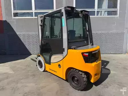 Dieselstapler 2018  Jungheinrich DFG 425s Baujahr 2018/ Stunden 2263 HH 5000 (4)