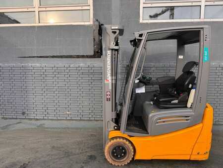 Elektro 3 Rad 2018 Jungheinrich EFG 215 Baujahr 2018 / Stunden 3916 HH 4,64M (3)