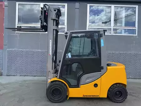 Wózki widłowe diesel 2018  Jungheinrich DFG 435s Baujahr 2018/ Stunden 7263 HH 6500 (3)