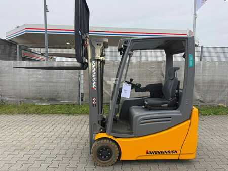 Elektro 3 Rad 2018 Jungheinrich EFG 216k Baujahr 2018 / Stunden 2202 HH 4400 (2)