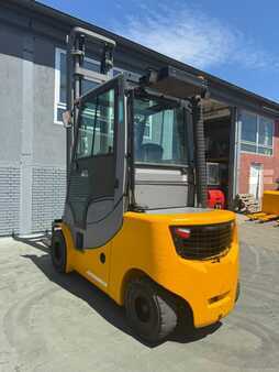 Dieselový VZV 2018  Jungheinrich DFG 435s Baujahr 2018 /Stunden 5828/ Kabine/Duplex (4)
