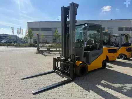 Elektryczne 4-kołowe 2019  Jungheinrich EFG S 30s  Baujahr 2019/ Stunden 6003 HH 6500 (1)