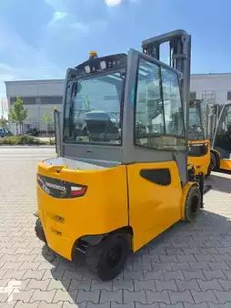 Elektryczne 4-kołowe 2019  Jungheinrich EFG S 30s  Baujahr 2019/ Stunden 6003 HH 6500 (4)