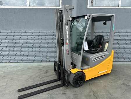 Elektro 3 Rad 2019 Jungheinrich EFG 216 Baujahr 2019 / Stunden 17827 HH 3,3M/ Duplex (1)