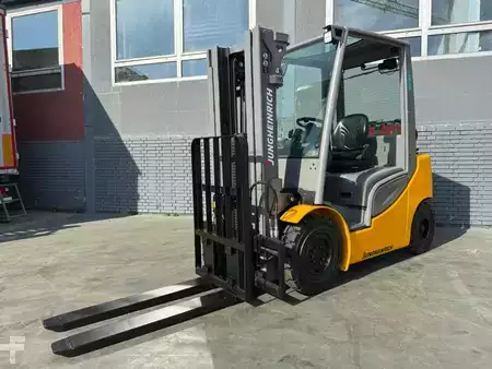 Carrelli elevatori GPL 2019  Jungheinrich TFG 425s Baujahr 2019/ Triplexmast Schubgabel (2)