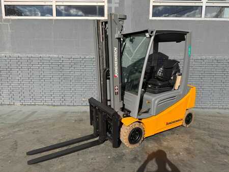 Elektro 4 Rad 2019 Jungheinrich EFG 320 Baujahr 2019 / Stunden 13763 HH 3300 (2)