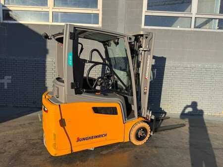 Elektro 3 Rad 2019  Jungheinrich EFG 220 Baujahr 2019 /Triplex /Std.4442 /Akku 2019 (4)