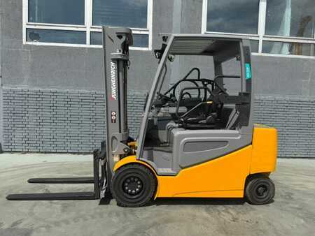 Elektro 4 Rad 2019  Jungheinrich EFG 430 Baujahr 2019/ Stunden 3870 Akku 2019 (2)