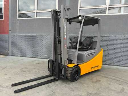 Elektro 3 Rad 2020  Jungheinrich EFG 218 Baujahr 2020 / Stunden 6351 HH 3300 (1)