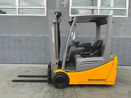 Elektro 3 Rad 2020  Jungheinrich EFG 218 Baujahr 2020 / Stunden 6351 HH 3300 (3)