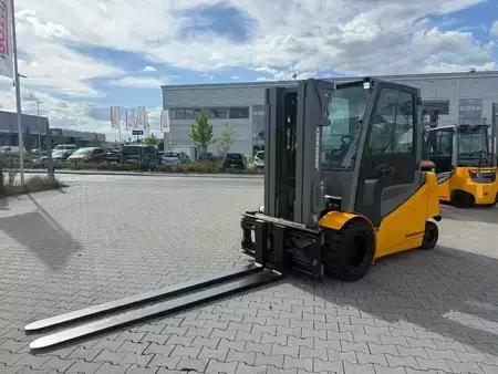 Electric - 4 wheels 2020  Jungheinrich EFG 550 Baujahr 2020/ Batterie Baujahr 2022 (1)