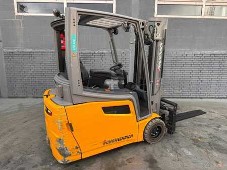 Elektro 3 Rad 2020 Jungheinrich EFG 218 Baujahr 2020 / Stunden 10643 HH 3100 (4)