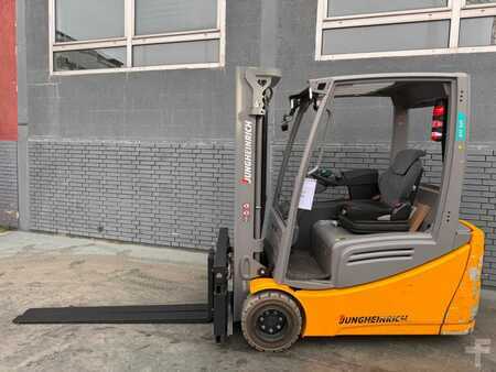 Elektro 3 Rad 2020  Jungheinrich EFG 218 Baujahr 2020 / Stunden 11273 HH 3100 (3)