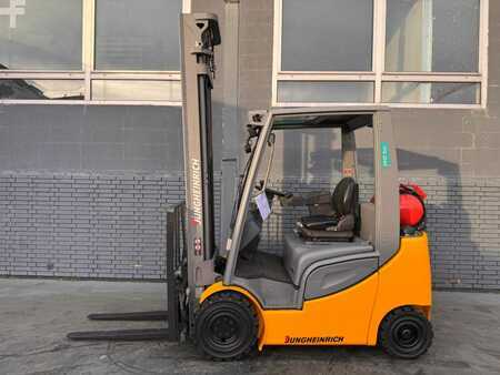Gas truck 2019  Jungheinrich TFG 316s Baujahr 2019/ Std. 8595/ Drehgerät 360° (2)
