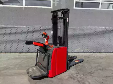 Horizontální vychystávací vozík 2018  Linde  L 14AP Baujahr 2018 Akku 2018 HH 4,8M Stunden 3127 (4)