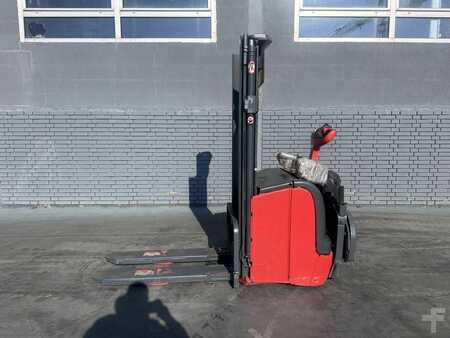 Stapelaars 2009  Linde L 16 Baujahr 2009  Stunden 5168 HH 2900 Akku 2017 (2)