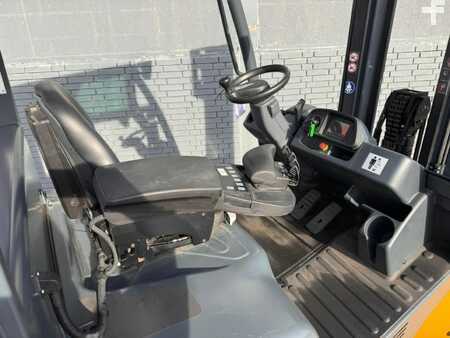 Gas gaffeltruck 2015  Jungheinrich TFG 550s Baujahr 2015/ Stunden 412 NEUWERTIG*** (8)