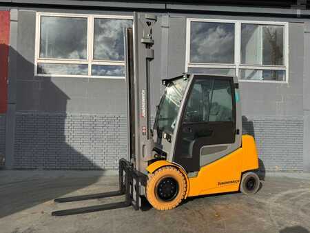 Elektro čtyřkolový VZV 2016  Jungheinrich EFG 540ks Baujahr 2016/Kabine /Akku 2018 /3-4Ventil (1)