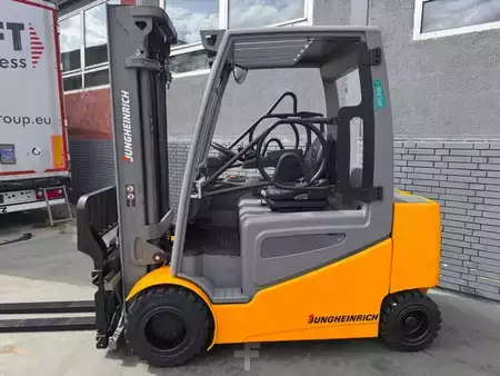 Elektro 4 Rad 2017  Jungheinrich EFG S 30  Baujahr 2017/ Stunden 16178/ Akku NEU 2026 (3)