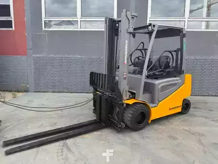 Elektro 4 Rad 2019  Jungheinrich EFG 430 Baujahr 2019/ Stunden 13656/ Akku NEU 2026 (1)