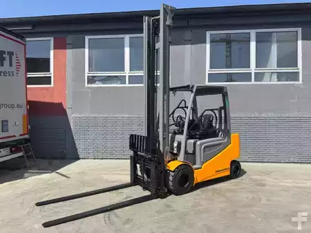 Chariots électriques à 4 roues 2018  Jungheinrich EFG S30 Baujahr 2018/ Duplex/Akku NEU 2026 (1)