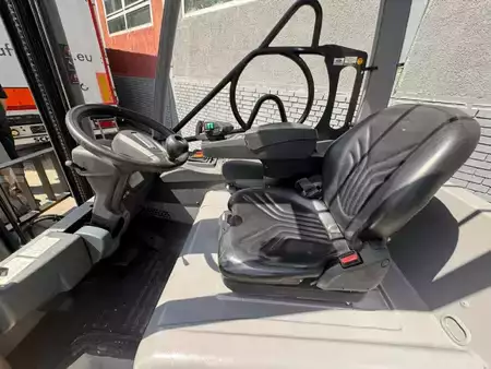 Chariots électriques à 4 roues 2018  Jungheinrich EFG S30 Baujahr 2018/ Duplex/Akku NEU 2026 (6)