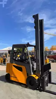 Chariots électriques à 4 roues 2018  Jungheinrich EFG S30 Baujahr 2018/ Duplex/Akku NEU 2026 (2)