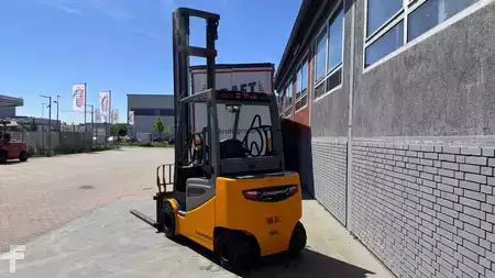 Chariots électriques à 4 roues 2018  Jungheinrich EFG S30 Baujahr 2018/ Duplex/Akku NEU 2026 (4)