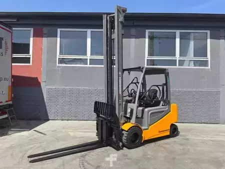 Chariots électriques à 4 roues 2018  Jungheinrich EFG S30 Baujahr 2018/ Duplex/Akku NEU 2026 (1)