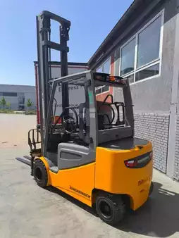 Chariots électriques à 4 roues 2018  Jungheinrich EFG S30 Baujahr 2018/ Duplex/Akku NEU 2026 (2)