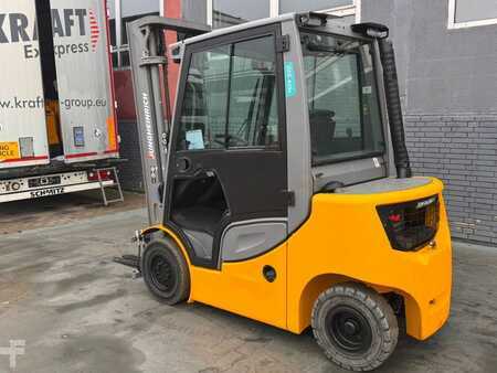 Dieselstapler 2018  Jungheinrich DFG 425s Baujahr 2018/ Defekt / Turboschaden (4)