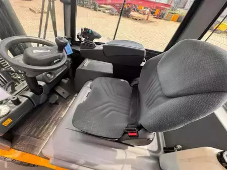 Carrelli elettrici 4 ruote 2018  Jungheinrich EFG 320 Baujahr 2018 / Stunden 4361 HH 4,40M TOP ZUSTAND (6)