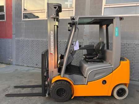 Dieselstapler 2018 Jungheinrich DFG 320s Baujahr 2018/ HH 5,5M/ Triplex (2)