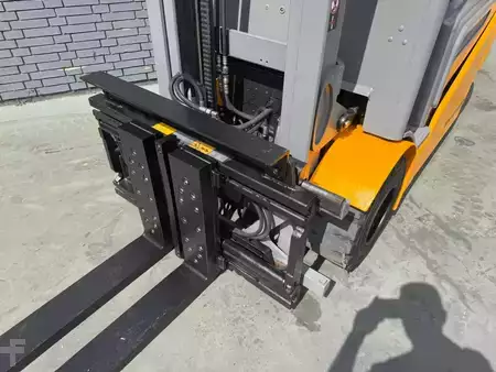 Elektro 4 Rad 2019  Jungheinrich EFG 430 Baujahr 2019/ Stunden 8358/ Akku NEU (4)