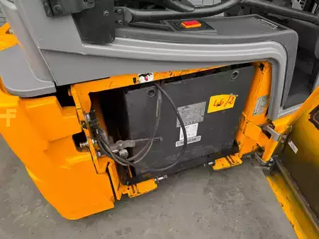 Elektro 3 Rad 2019  Jungheinrich EFG 218 Baujahr 2019 / Stunden 12860 HH 3100 (8)