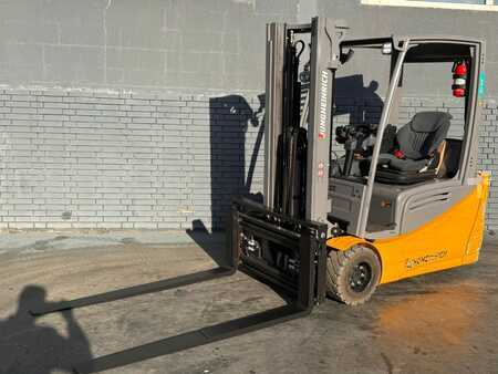 Elektro 3 Rad 2020 Jungheinrich EFG 218 Baujahr 2020 / Stunden 10240 HH 3100 (1)