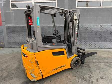 Elektro 3 Rad 2020  Jungheinrich EFG 218 Baujahr 2020 / Stunden 10513 HH 3100 (5)