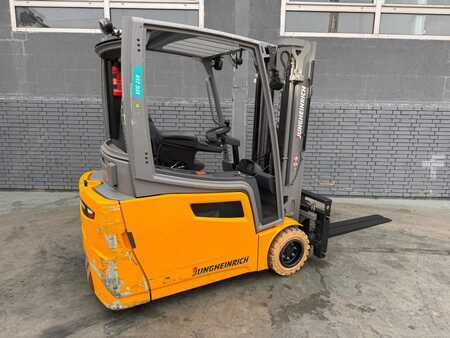 Elektro 3 Rad 2020  Jungheinrich EFG 218 Baujahr 2020 / Stunden 11801 HH 3100 (4)